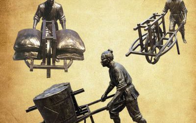 城市廣場(chǎng)推車人玻璃鋼仿銅雕塑