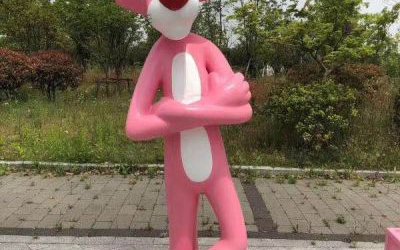 商場(chǎng)彩繪粉紅豹卡通動(dòng)物玻璃鋼雕塑