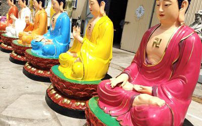 景區(qū)大型玻璃鋼彩繪佛像三圣佛雕塑