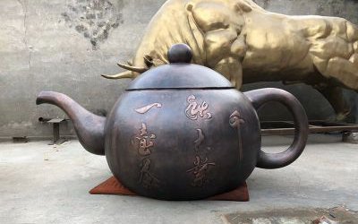 玻璃鋼仿銅公園景區(qū)大型天壺雕塑