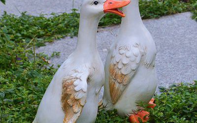 公園景區(qū)玻璃鋼仿真動物鴨子雕塑