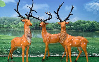 戶外景區(qū)創(chuàng)意玻璃鋼仿真動(dòng)物梅花鹿雕塑