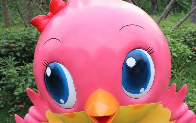 玻璃鋼樹(shù)脂童趣彩繪公園廣場(chǎng)裝飾品鴿子雕塑