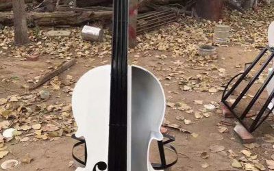 室內(nèi)廣場(chǎng)玻璃鋼仿真大提琴雕塑