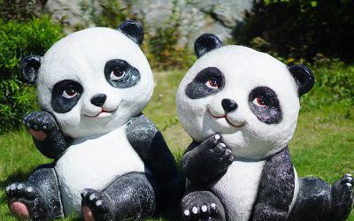 別墅小區(qū)玻璃鋼仿真熊貓雕塑