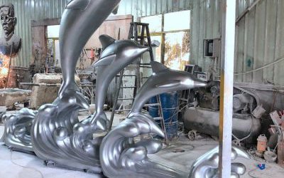 銀色不銹鋼抽象沖浪海豚景觀雕塑戶外廣場(chǎng)水景擺件