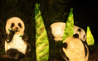 玻璃鋼熊貓發(fā)光動物雕塑擺件